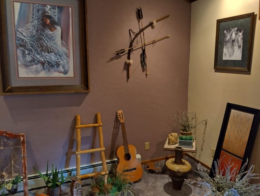 Photo 5 from the Pueblo sale
